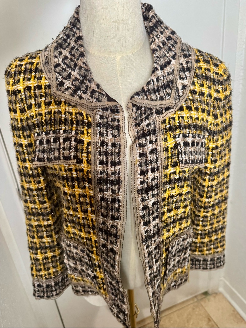Oscar de la Renta Yellow, Brown & Cream Tweed Blazer Jacket